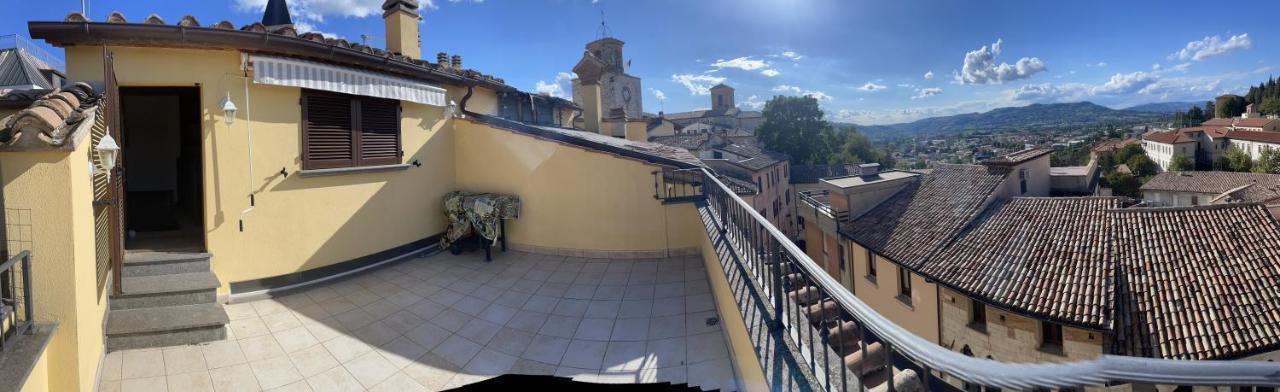 Casa Vacanze Onelia Villa Gualdo Tadino Kültér fotó